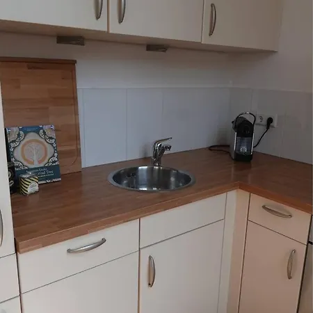 Volledig Appartement Nabij Vele Voorzieningen! Apartamento *